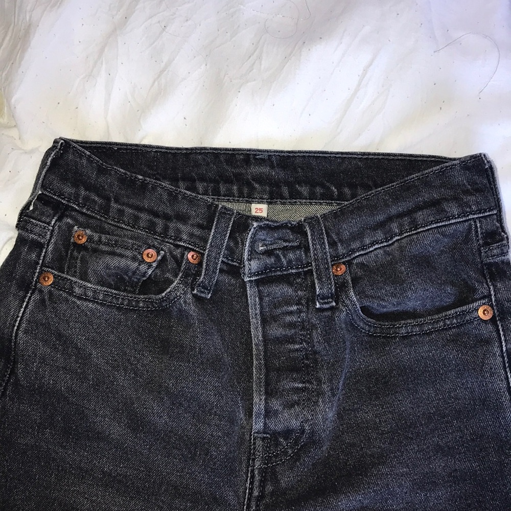 ⚡️LEVI BLACK 501 JEANS⚡️